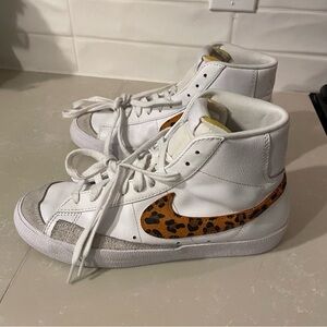 Nike Blazer Mid Leopard (Women's) DA8736-101 size 10.5  cute high top shoe